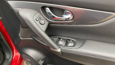 Nissan Qashqai 1.6 DiG-T Tekna 5dr Petrol Hatchback